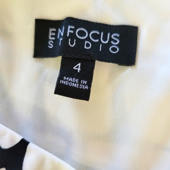 EnFocus Studio Cocktail Dress Size 4 Empire Waist Cream & Black - Picture 3 of 4
